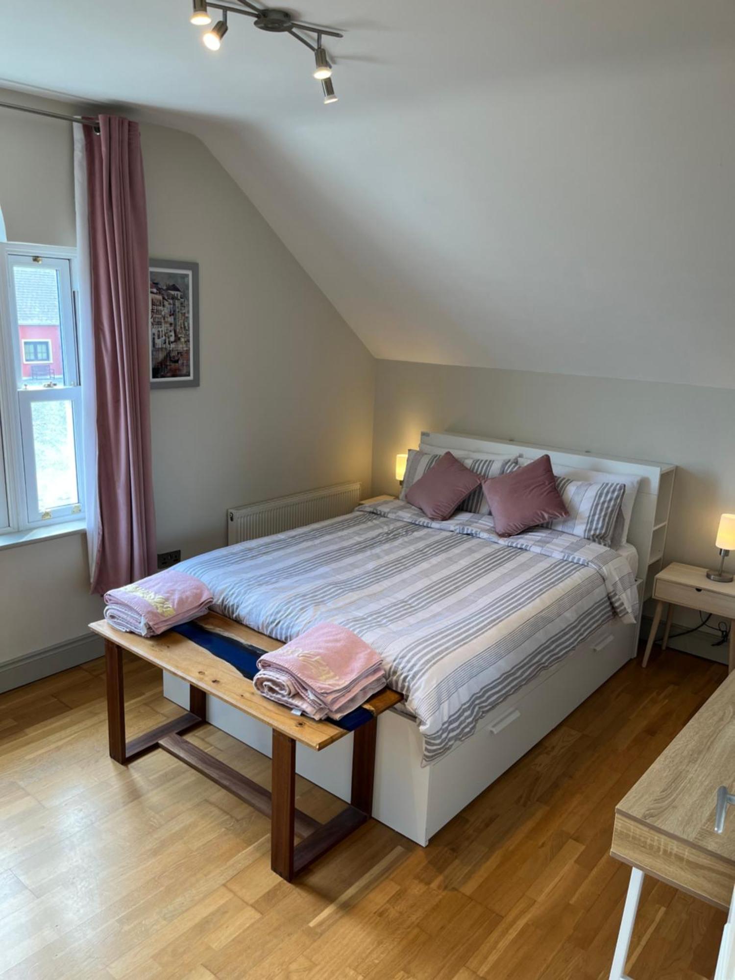 Clover Cottage Кинсэйл Экстерьер фото